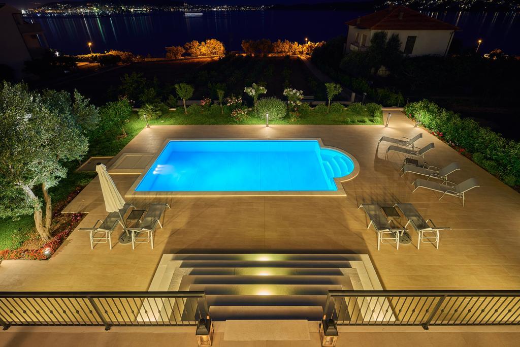 Villa Mila Τρογκίρ Εξωτερικό φωτογραφία